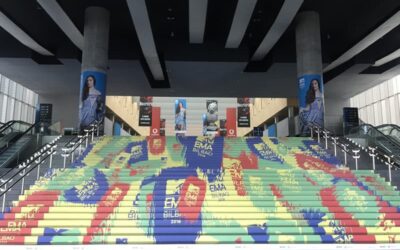 Cómo el uso de vinilo impulsa la comunicación efectiva de marcas en ferias, stand, museos y exposiciones