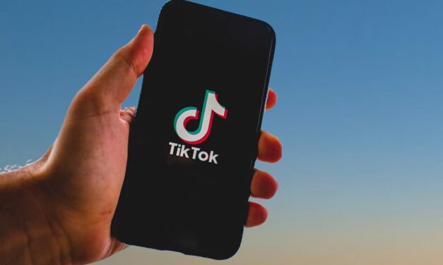 ¿Sirve de algo comprar seguidores en TikTok?